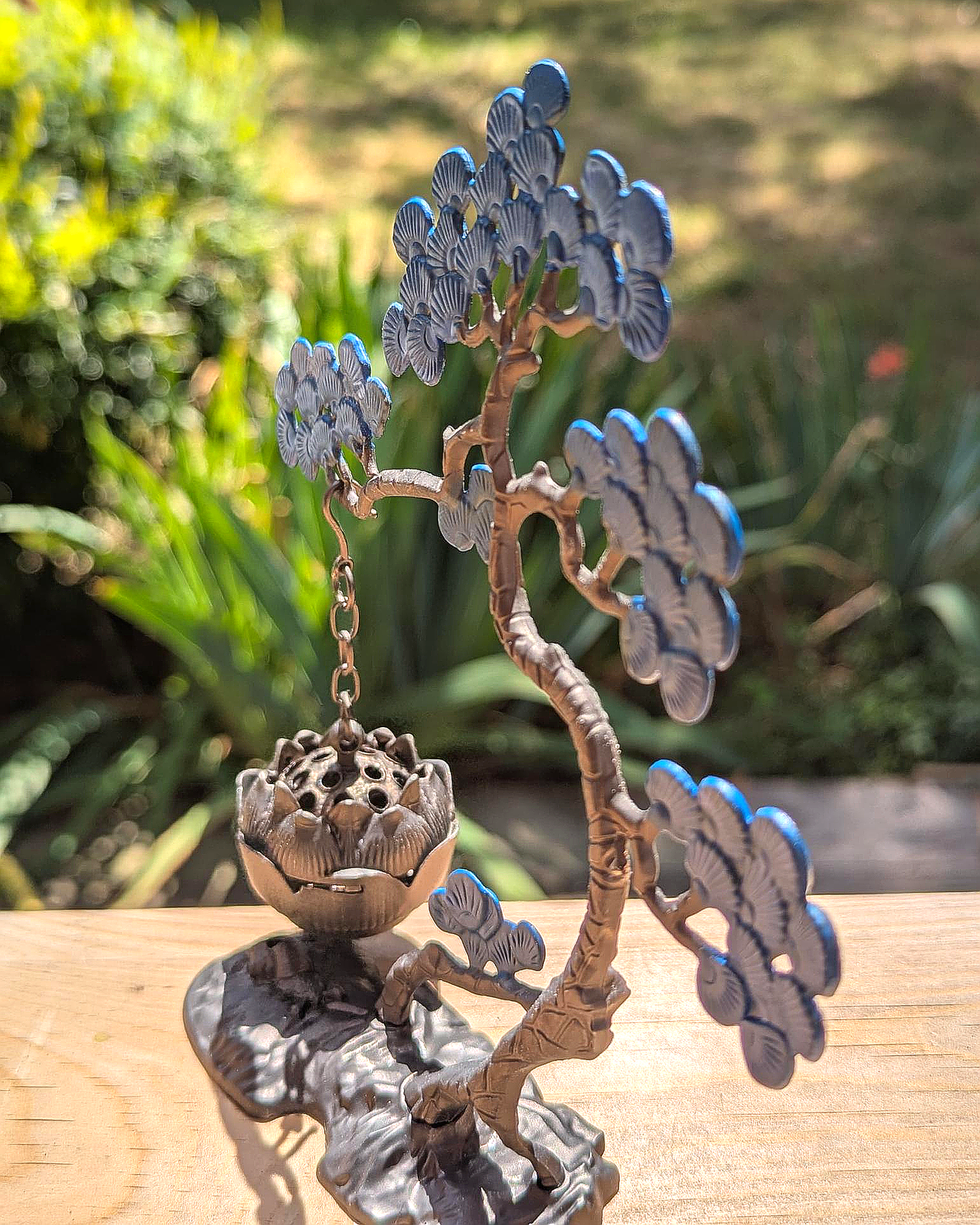 Blue Tree Hanging Incense Holder