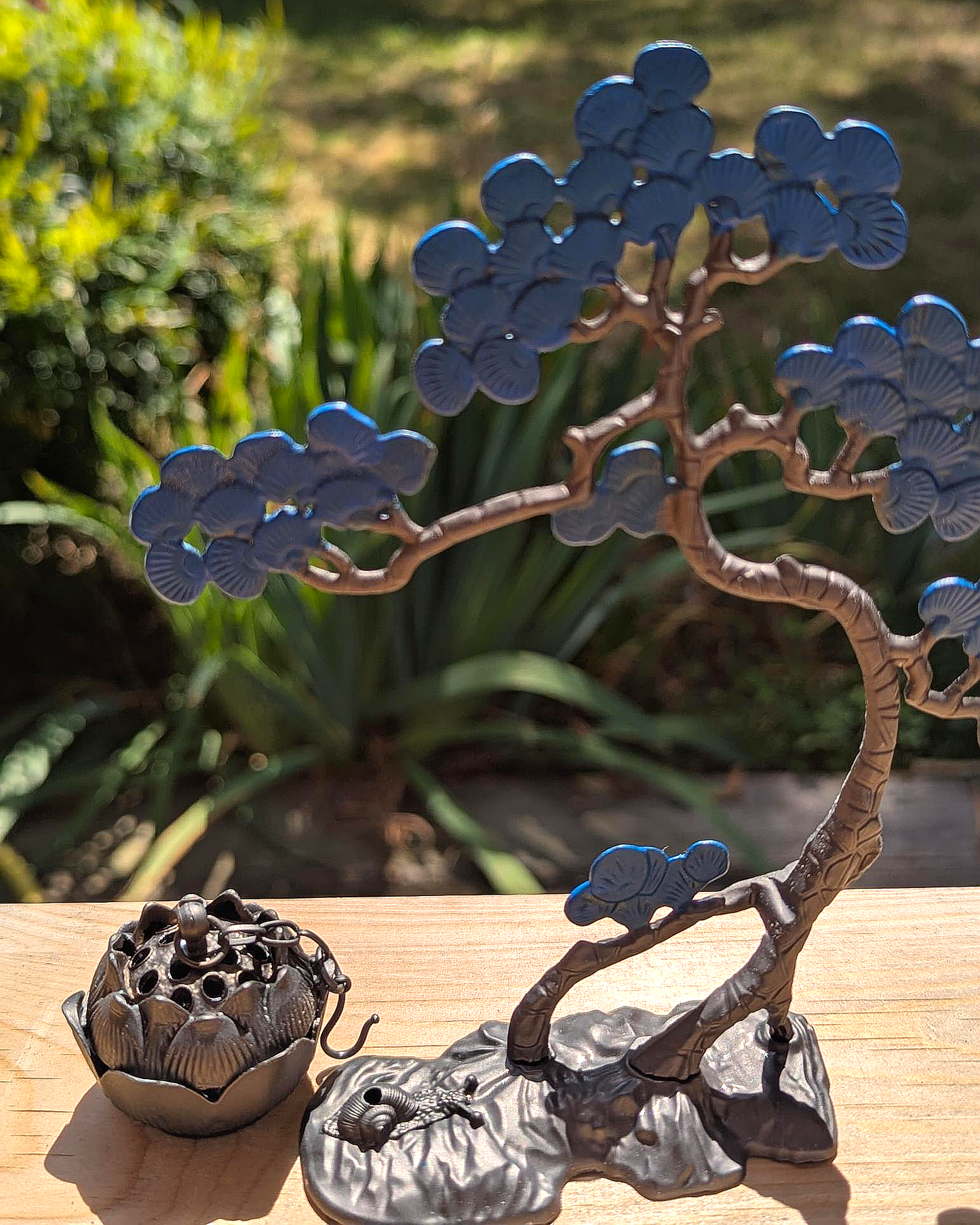 Blue Tree Hanging Incense Holder