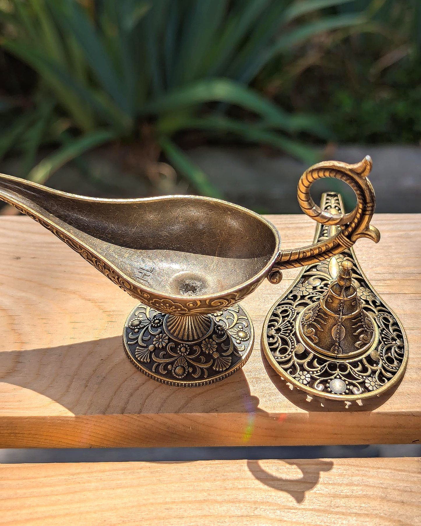 Magic Lamp Incense Holder with Ornate Lid